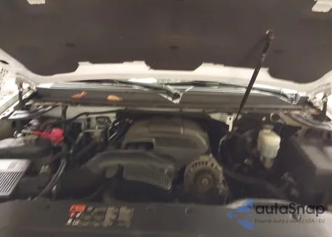 2013 Chevrolet Tahoe Lt z USA, uszkodzony, nr VIN 1GNSKBE08DR216257